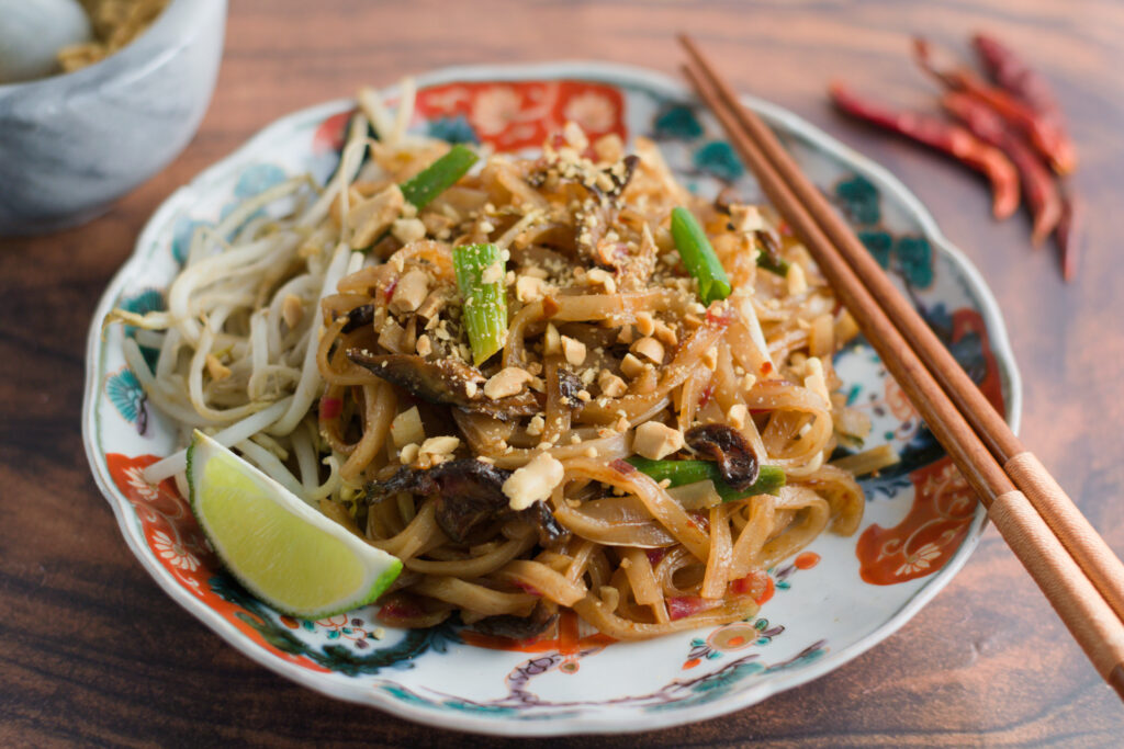 vegan gluten free pad thai with mushrooms